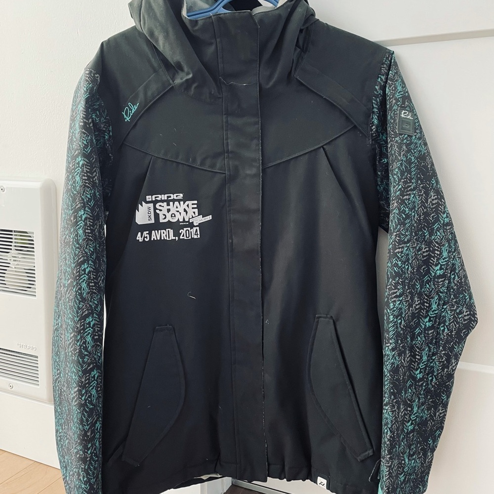Several model Coat - Picture 3 of 3